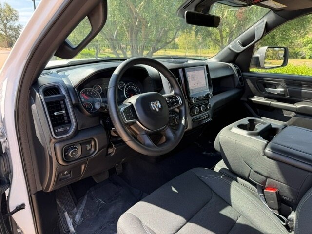 2025 RAM 1500 Crew Cab Tradesman 4x4 - Photo 5 - San Jose, CA 95131