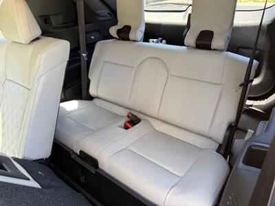 2023 Mitsubishi Outlander PHEV Hybrid SEL   - Photo 10 - San Jose, CA 95131