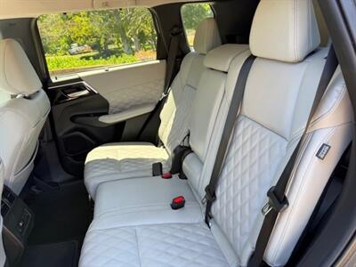 2023 Mitsubishi Outlander PHEV Hybrid SEL   - Photo 8 - San Jose, CA 95131