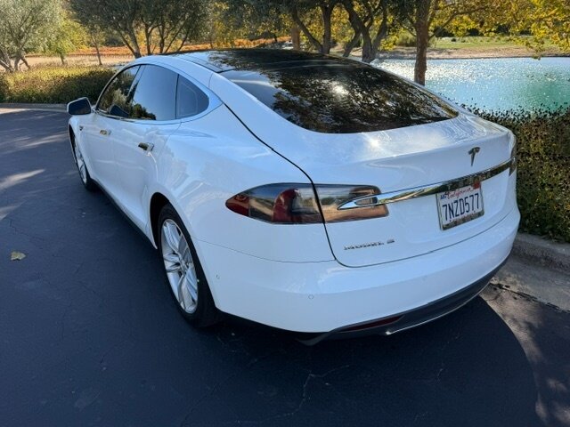 2015 Tesla Model S 75 - Photo 3 - San Jose, CA 95131