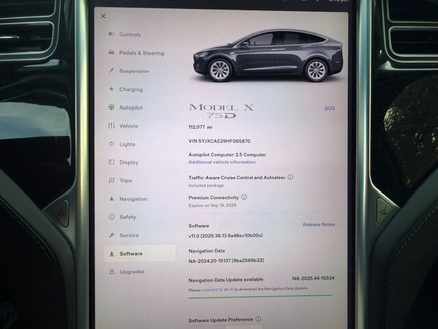 2017 Tesla Model X 75D - Photo 6 - San Jose, CA 95131