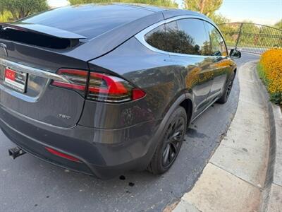2017 Tesla Model X 75D - Photo 12 - San Jose, CA 95131