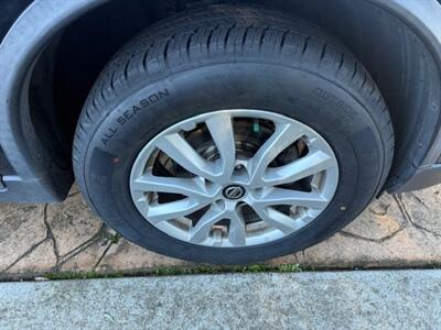 2020 Nissan Rogue SV  AWD - Photo 14 - San Jose, CA 95131