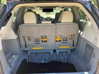 2011 Toyota Sienna Limited  AWD - Photo 19 - San Jose, CA 95131