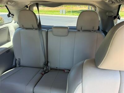 2011 Toyota Sienna Limited  AWD - Photo 10 - San Jose, CA 95131