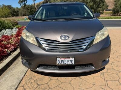 2011 Toyota Sienna Limited  AWD - Photo 13 - San Jose, CA 95131