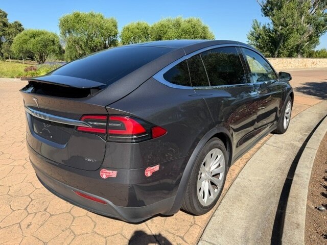 2017 Tesla Model X 75D - Photo 5 - San Jose, CA 95131