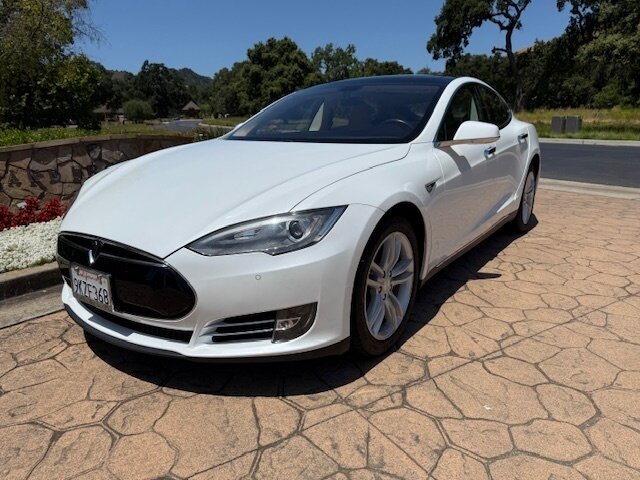 2014 Tesla Model S 85 - Photo 1 - San Jose, CA 95131
