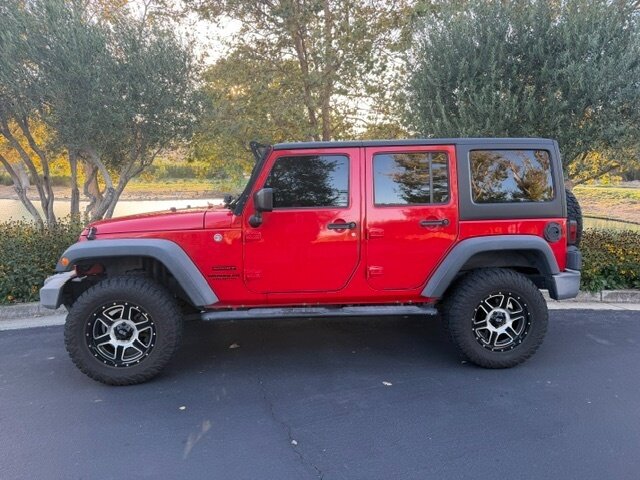 2017 Jeep Wrangler Unlimited Sport  