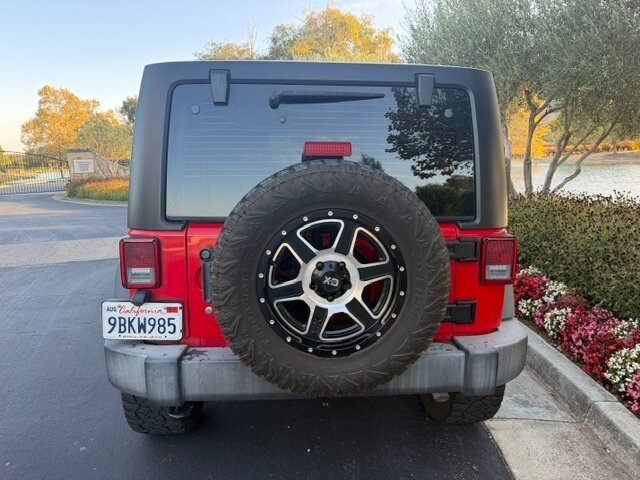 2017 Jeep Wrangler Unlimited Sport - Photo 4 - San Jose, CA 95131