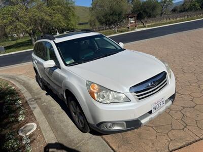 2011 Subaru Outback 2.5i Limited   - Photo 3 - San Jose, CA 95131