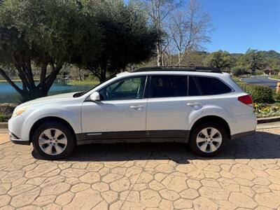 2011 Subaru Outback 2.5i Limited   - Photo 2 - San Jose, CA 95131