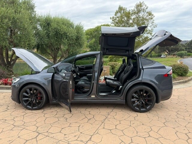 2016 Tesla Model X 75D - Photo 2 - San Jose, CA 95131
