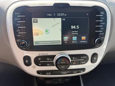 2015 Kia Soul EV +   - Photo 10 - San Jose, CA 95131