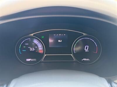 2015 Kia Soul EV +   - Photo 12 - San Jose, CA 95131