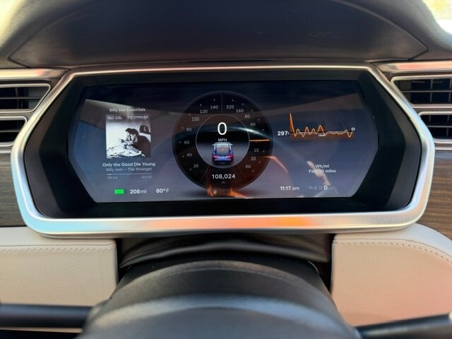 2014 Tesla Model S 85 - Photo 12 - San Jose, CA 95131