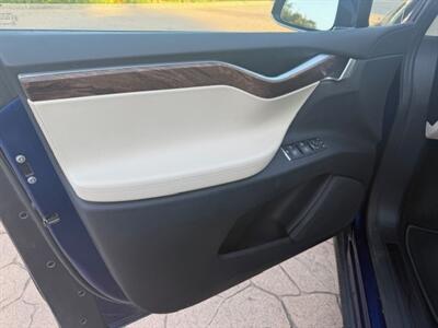 2017 Tesla Model X 100D   - Photo 15 - San Jose, CA 95131