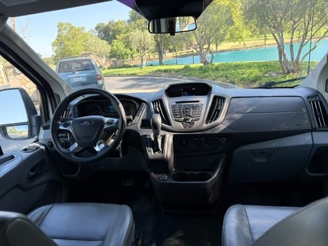 2018 Ford Transit 350 XL 12 Passenger - Photo 4 - San Jose, CA 95131