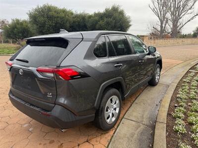 2024 Toyota RAV4 LE - Photo 10 - San Jose, CA 95131
