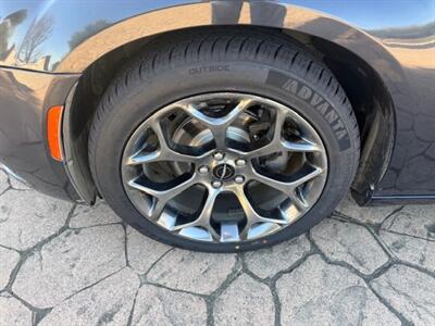 2018 Chrysler 300 Series S - Photo 8 - San Jose, CA 95131