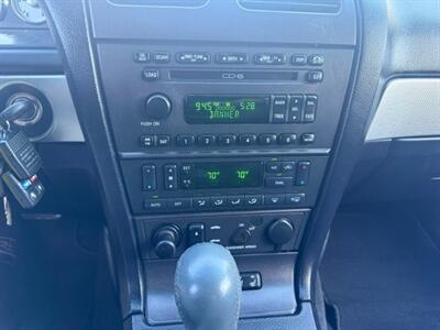 2005 Ford Thunderbird Deluxe - Photo 13 - San Jose, CA 95131