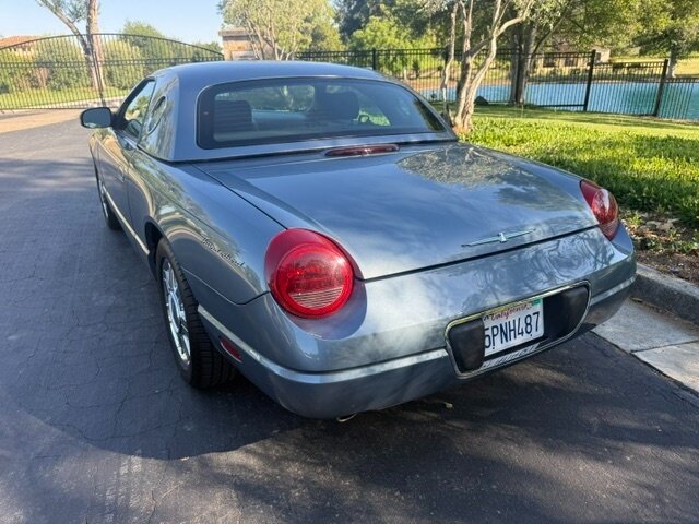 2005 Ford Thunderbird Deluxe - Photo 4 - San Jose, CA 95131