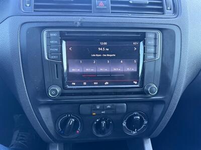 2016 Volkswagen Jetta 1.4T S   - Photo 15 - San Jose, CA 95131