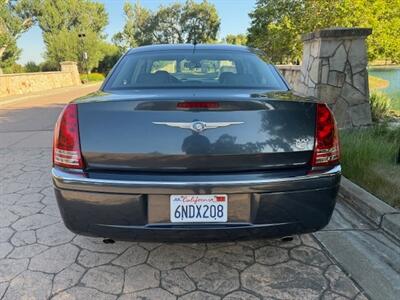 2008 Chrysler 300C HEMI   - Photo 9 - San Jose, CA 95131