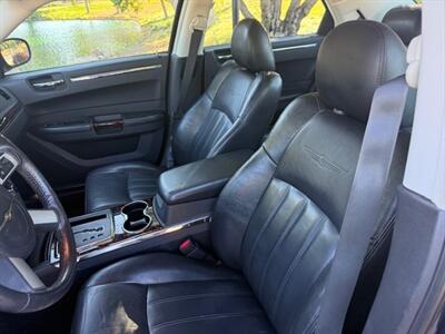 2008 Chrysler 300C HEMI   - Photo 7 - San Jose, CA 95131