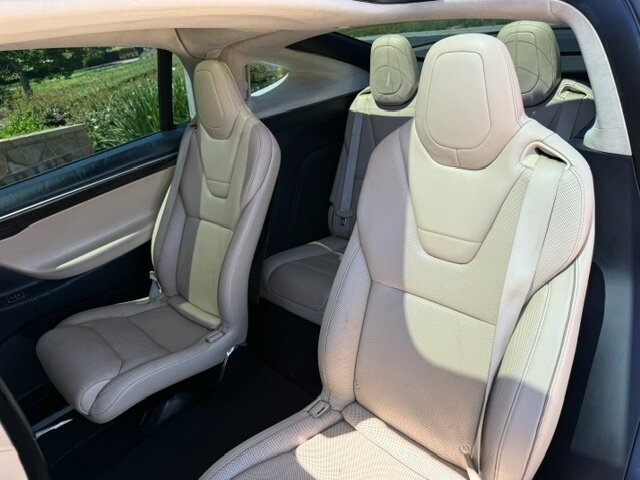 2016 Tesla Model X 90D - Photo 8 - San Jose, CA 95131
