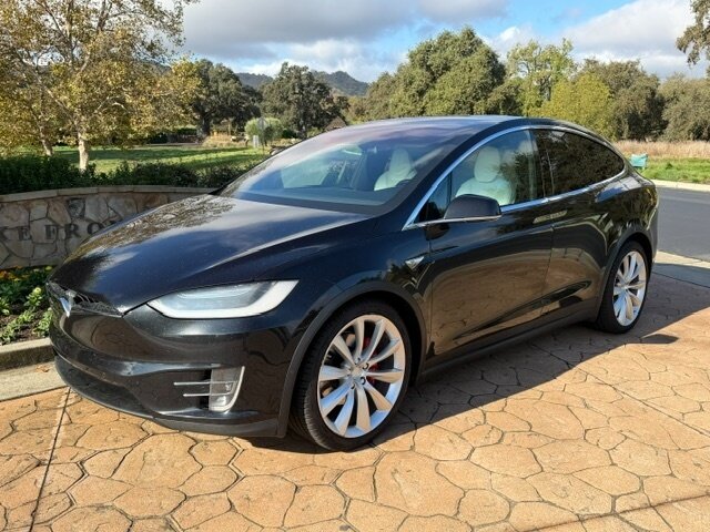 2016 Tesla Model X Signature P90D - Photo 2 - San Jose, CA 95131