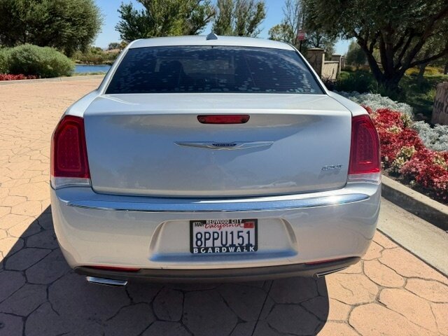 2019 Chrysler 300 Series Touring - Photo 8 - San Jose, CA 95131