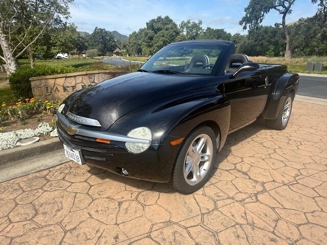 2004 Chevrolet SSR LS   - Photo 1 - San Jose, CA 95131