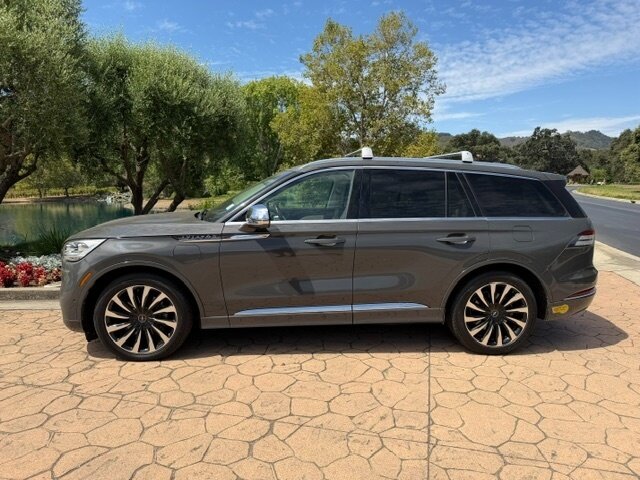 2020 Lincoln Aviator Black Label Grand Touring - Photo 2 - San Jose, CA 95131