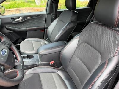 2025 Ford Escape ST-Line Select   - Photo 8 - San Jose, CA 95131