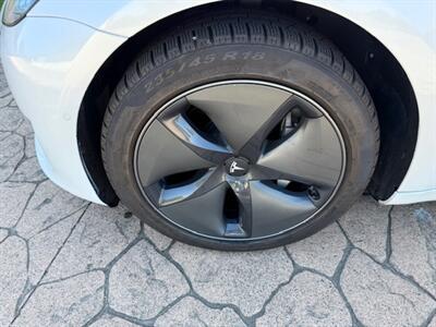 2020 Tesla Model 3 Long Range  AWD - Photo 11 - San Jose, CA 95131