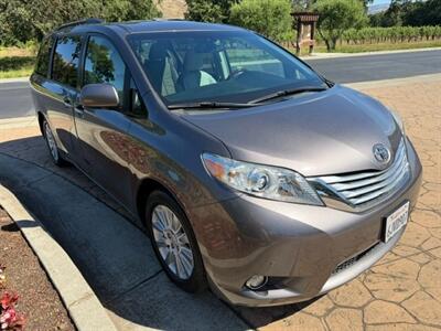 2011 Toyota Sienna XLE 8-Passenger - Photo 3 - San Jose, CA 95131