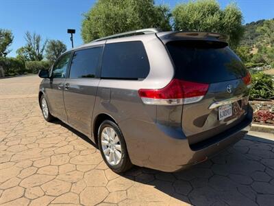 2011 Toyota Sienna XLE 8-Passenger - Photo 13 - San Jose, CA 95131