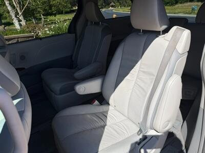 2011 Toyota Sienna XLE 8-Passenger - Photo 10 - San Jose, CA 95131