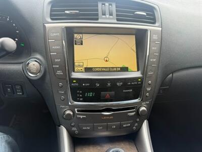 2010 Lexus IS 350C   - Photo 11 - San Jose, CA 95131