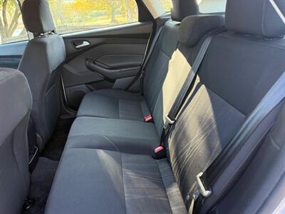 2018 Ford Focus SE   - Photo 9 - San Jose, CA 95131