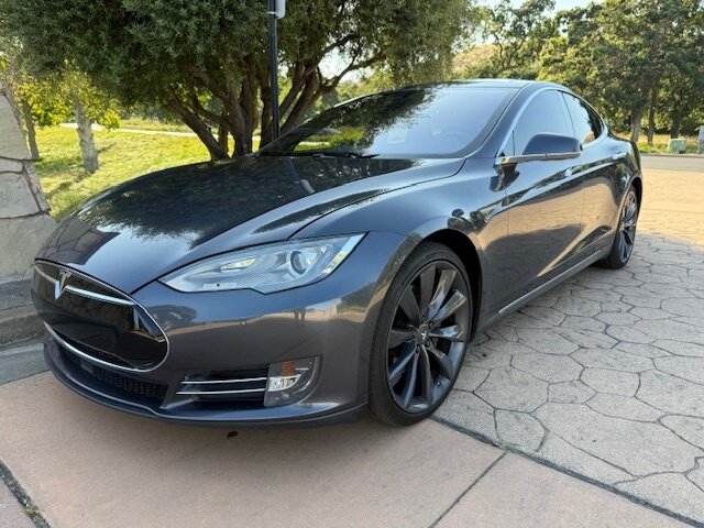 2015 Tesla Model S 85D - Photo 1 - San Jose, CA 95131