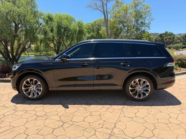 2022 Lincoln Aviator Grand Touring Hybrid 4WD - Photo 2 - San Jose, CA 95131