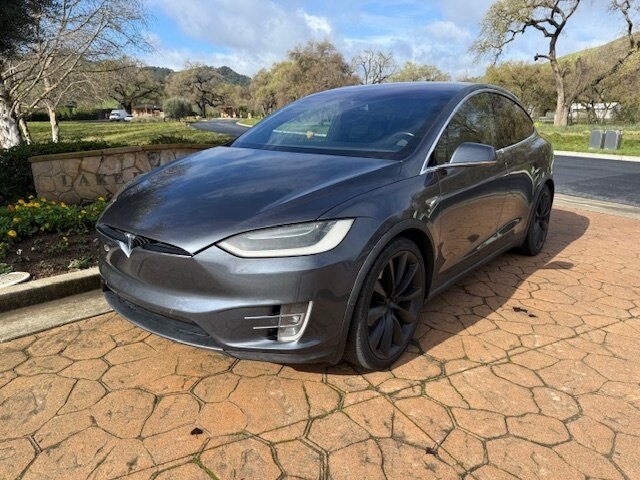 2016 Tesla Model X 90D AWD