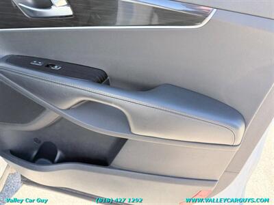 2020 Kia Sorento LX V6   - Photo 25 - Reseda, CA 91335