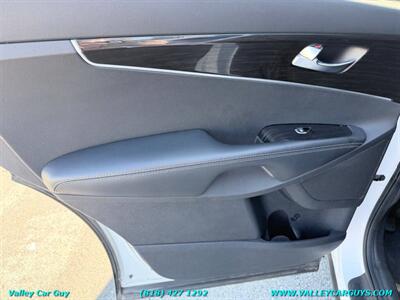 2020 Kia Sorento LX V6   - Photo 26 - Reseda, CA 91335