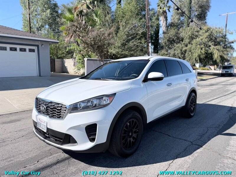 2020 Kia Sorento LX V6   - Photo 1 - Reseda, CA 91335