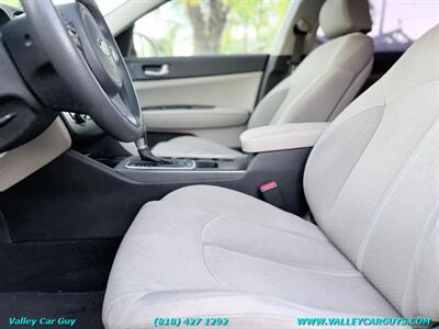 2016 Kia Optima LX   - Photo 12 - Reseda, CA 91335