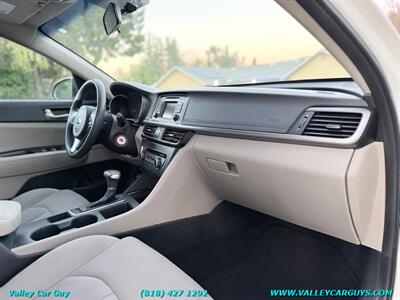 2016 Kia Optima LX   - Photo 9 - Reseda, CA 91335