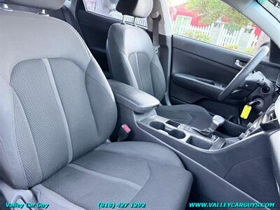 2019 Kia Optima LX - Photo 10 - Reseda, CA 91335